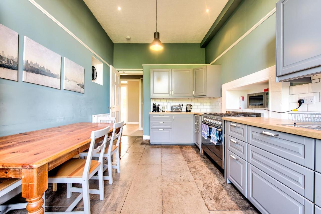 Joivy Bright & Spacious Apt In Stockbridge エディンバラ エクステリア 写真